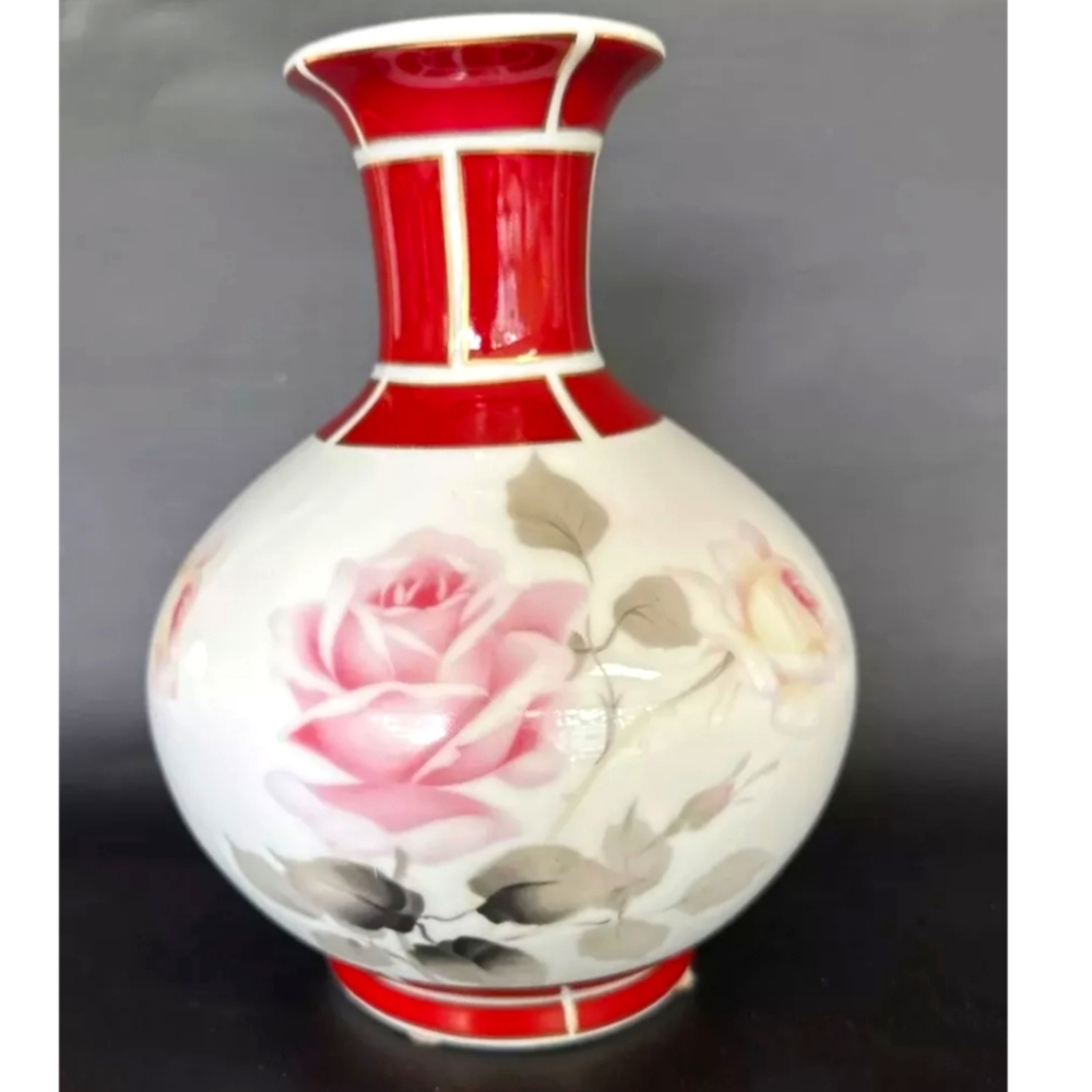 Vintage~Asian Porcelain Red Block Floral Vase~Marked Made in Japan